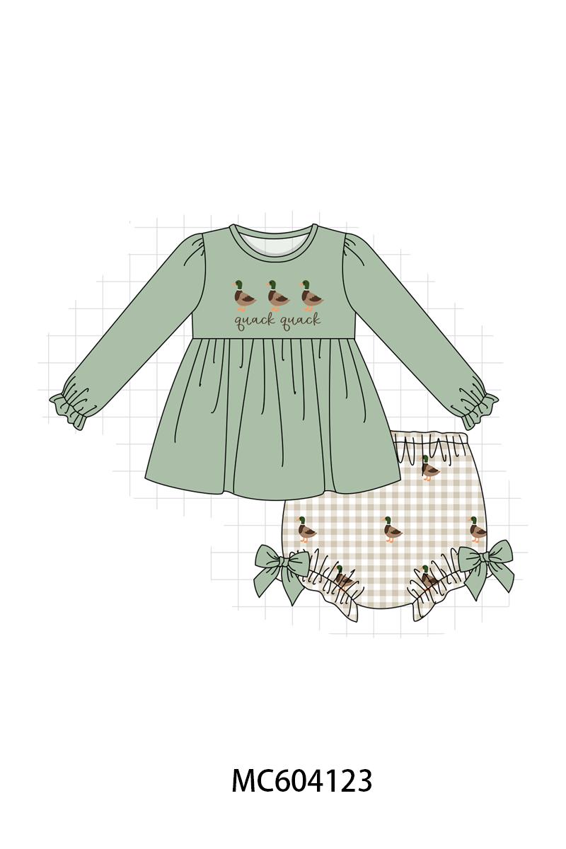 PO86 Green duck quack quack embroidery ruffle collection