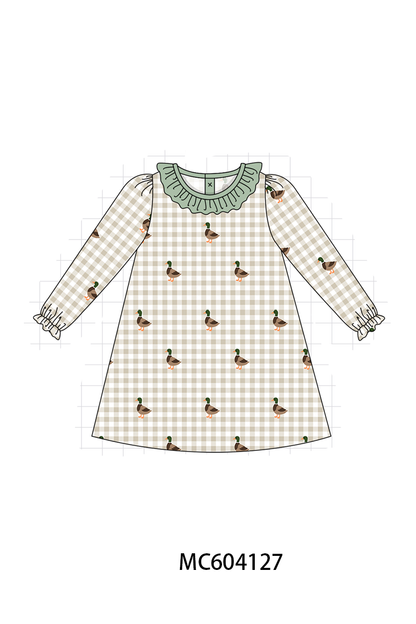 PO86 Green duck quack quack embroidery ruffle collection