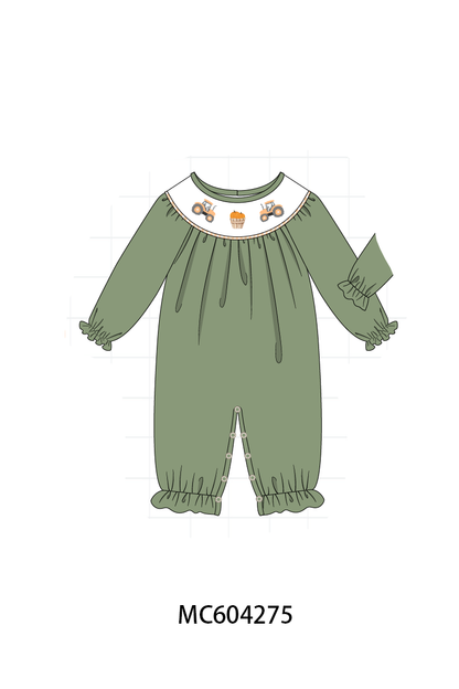 PO86 Green farm embroidery collection