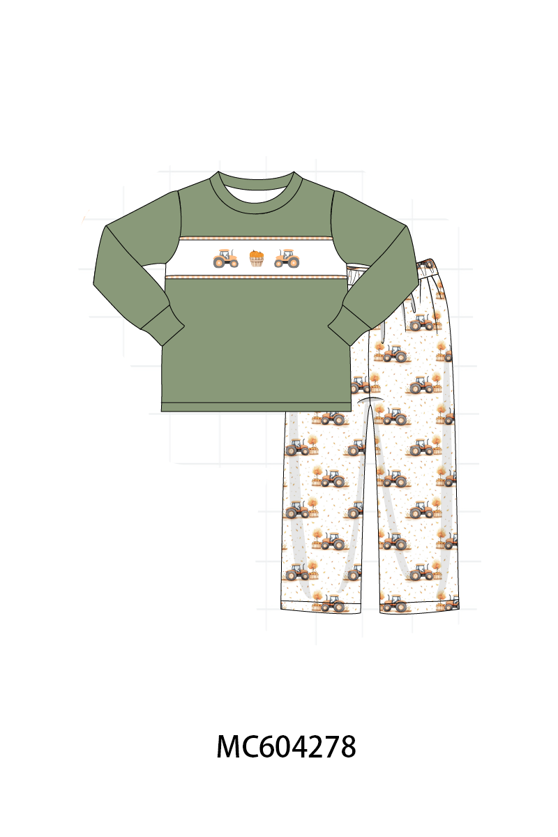 PO86 Green farm embroidery collection