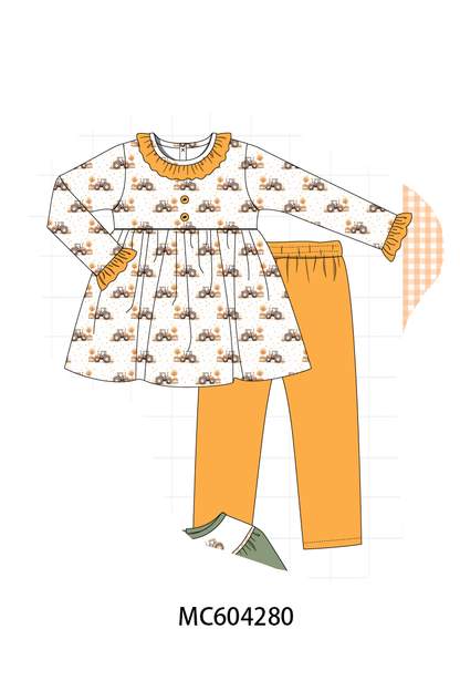 PO86 Green farm embroidery collection